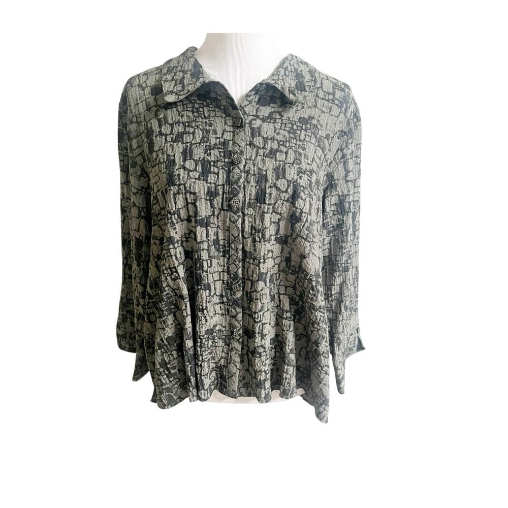 Habitat Artsy Print Tunic Blouse Button Front Size XL Olive Black Rayon Collar